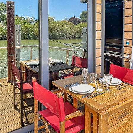 Hotel Sejour Unique Sur Un Bateau "Marius" Vauvert Exteriér fotografie